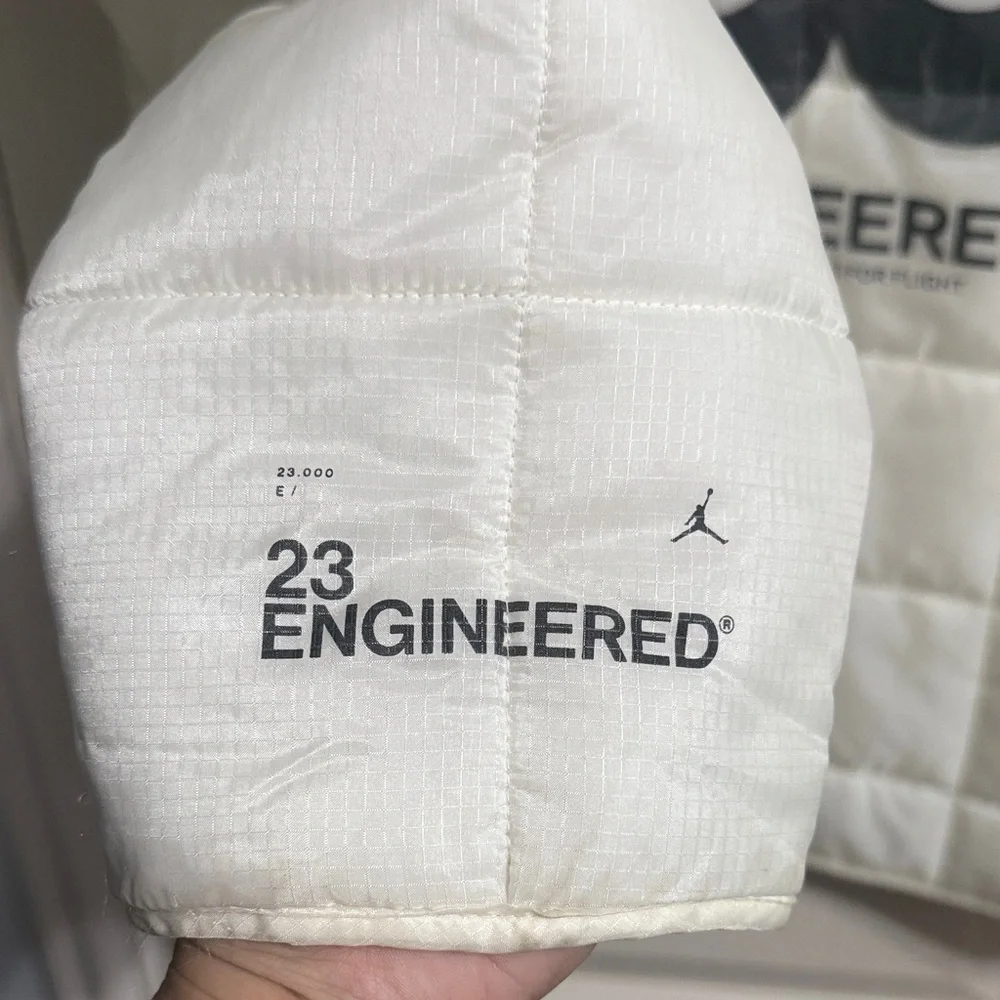 💙💖 Nike Jordan 23‎ Engineered White Puffer Jacket Parka Liner